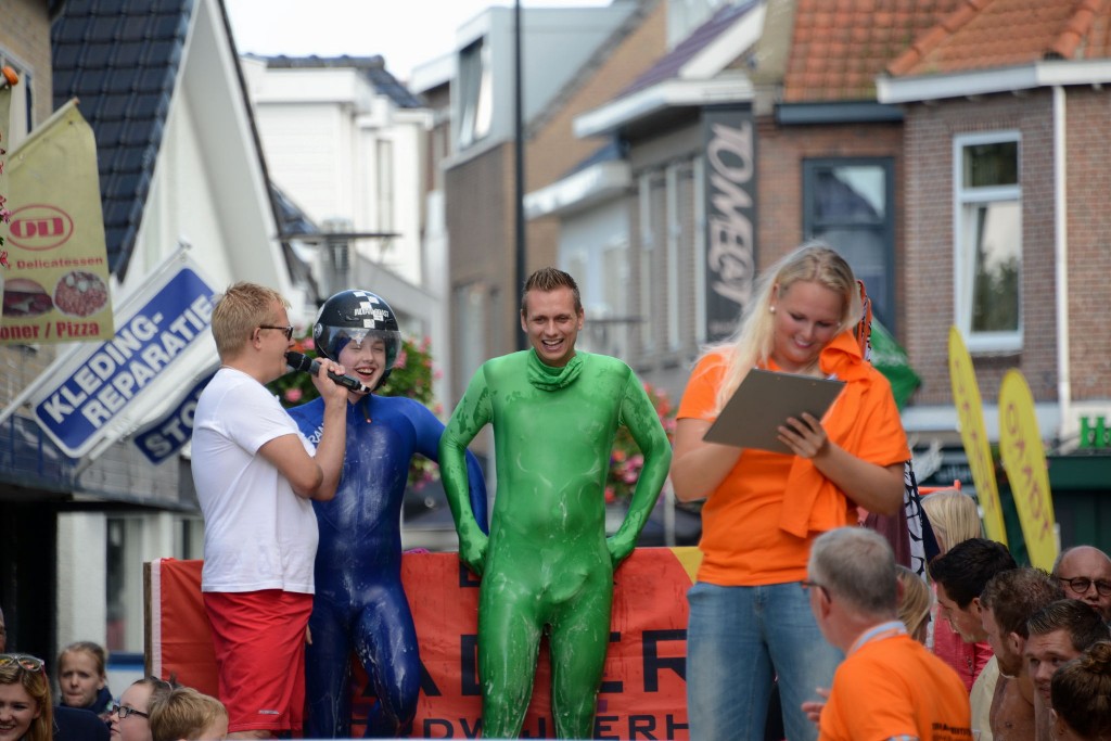 ../Images/Donderdag kermis 117.jpg